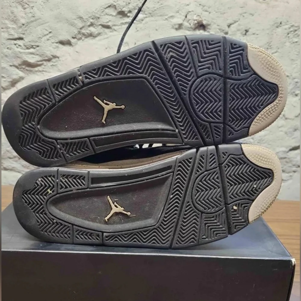 Air Jordan Retro LS 'Oreo' Men's Size 9 - Picture 5 of 7